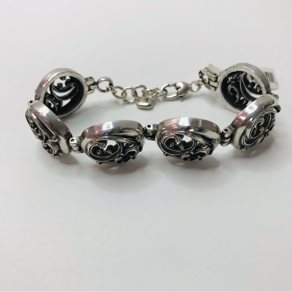 BRIGHTON Silver Swirl Circle Bracelet